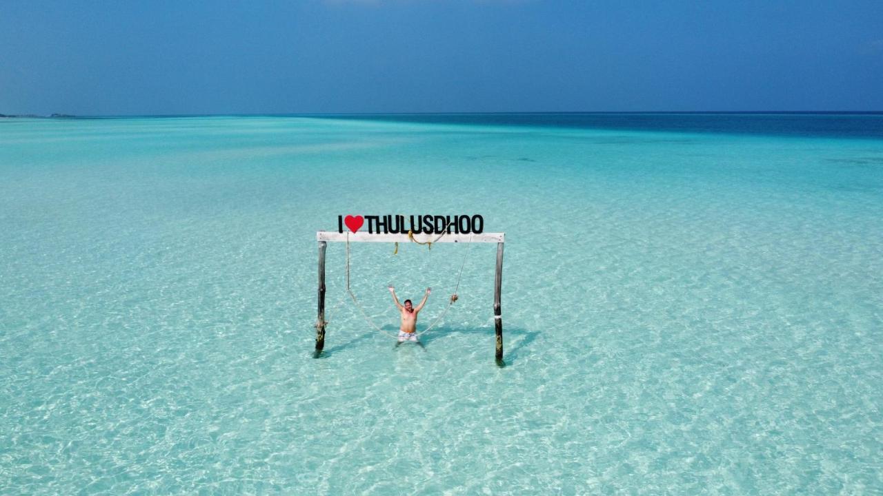Iru Maldives Hotell Thulusdhoo Exteriör bild