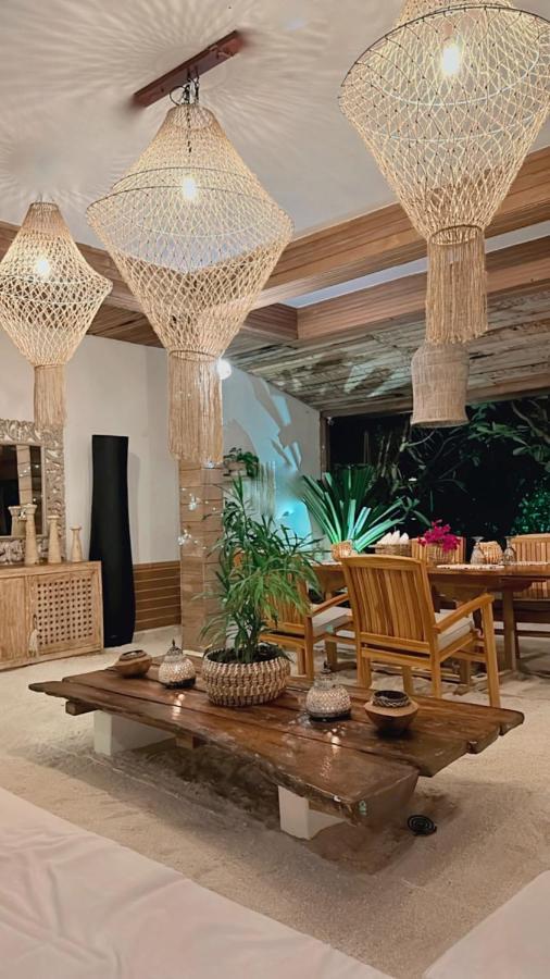 Iru Maldives Hotell Thulusdhoo Exteriör bild