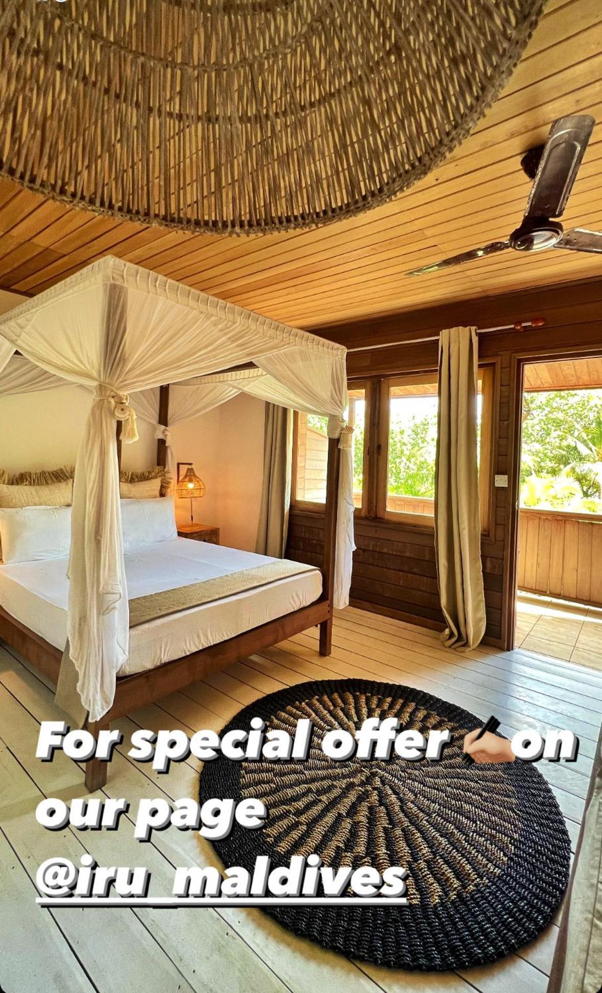 Iru Maldives Hotell Thulusdhoo Exteriör bild